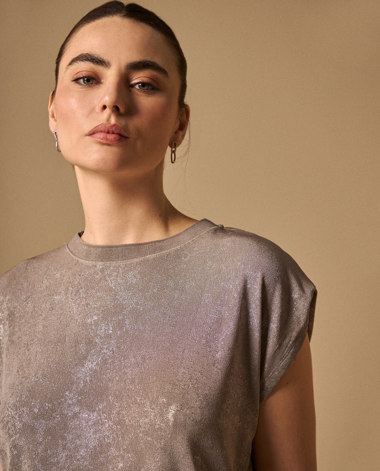 Camiseta Básica Oversized - Gris 34_109G003_GRI163802_4