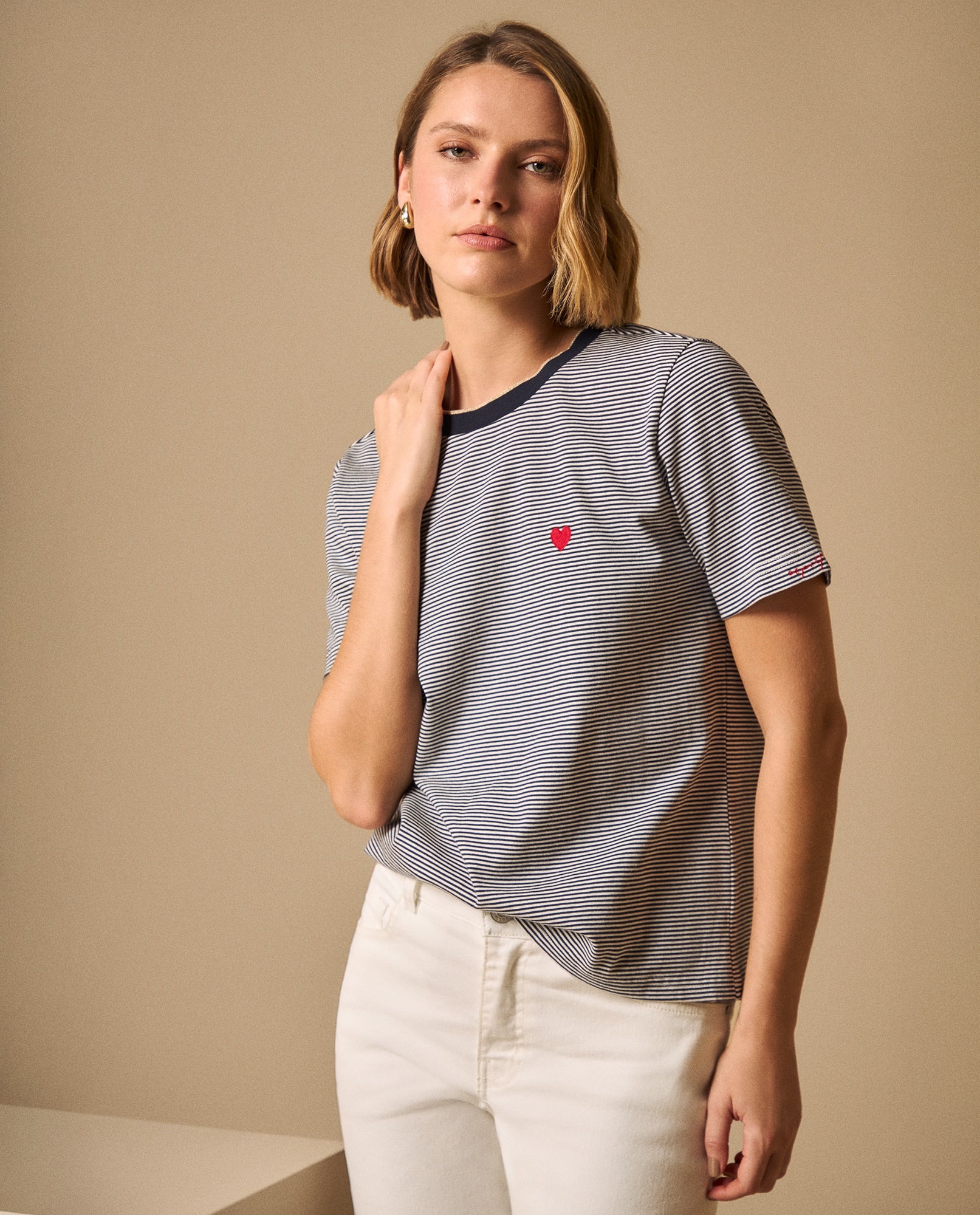 Camiseta Rayas con Corazón Bordado - Azul 34_109G011_AZU193922_3