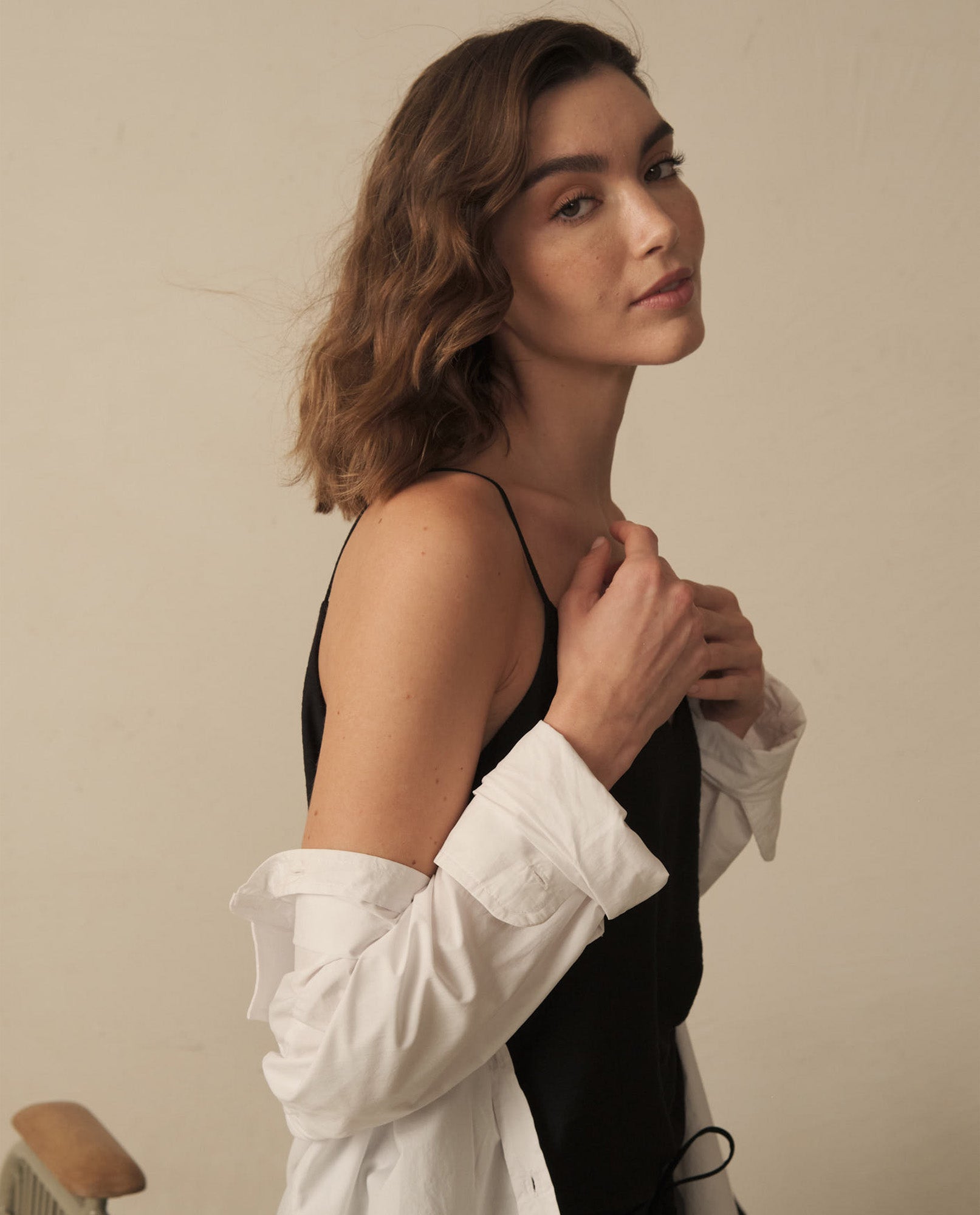 Camisa de tiras para mujer - Negro 34_110G914_NEG190303_6