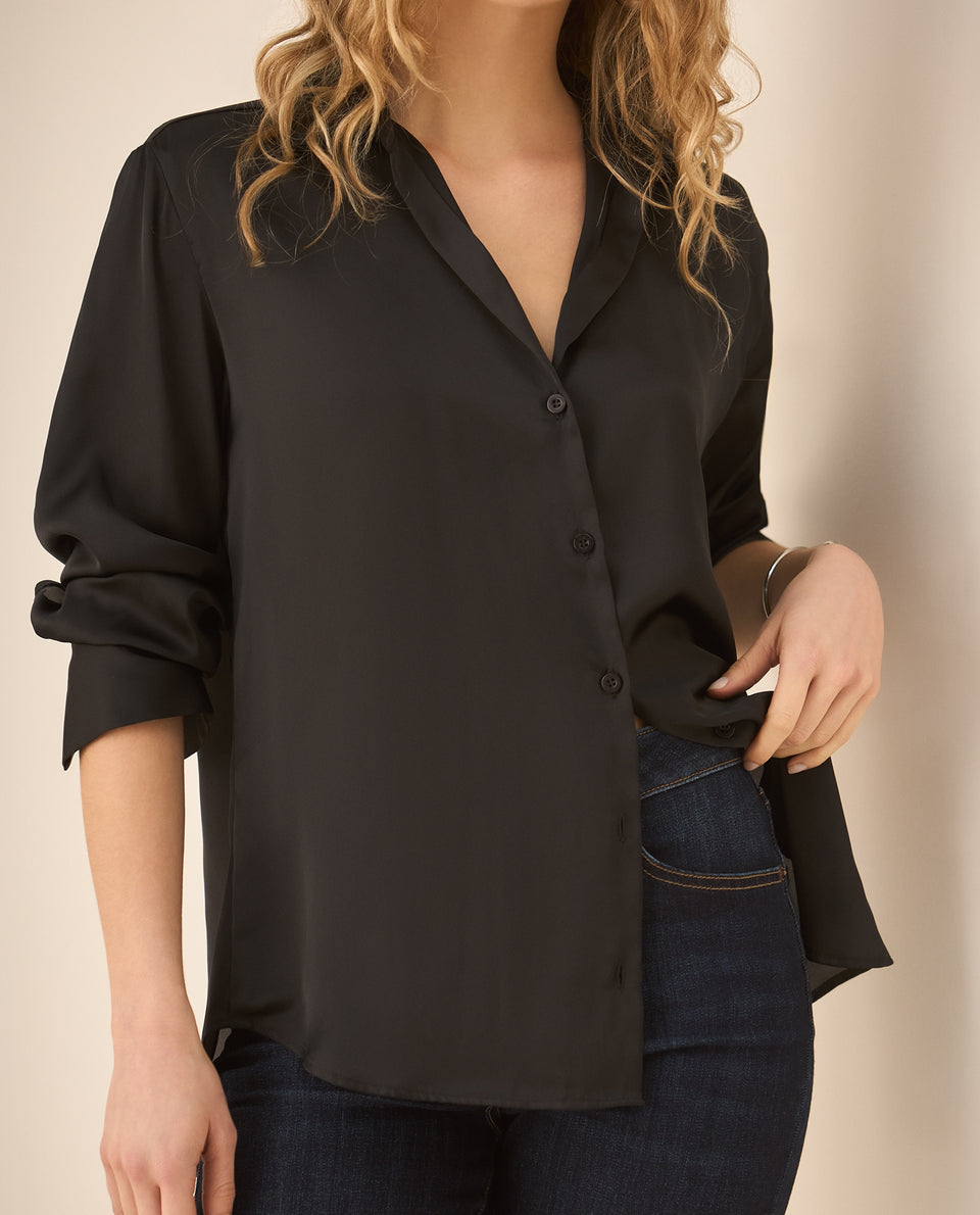 Camisa tipo satín con cuello clásico para mujer  - Negro 34_110G918_NEG193909_3