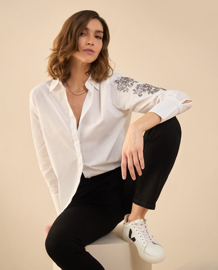 Camisa con apliques de piedras para mujer - Blanco 34_112G000_BLA110601_3