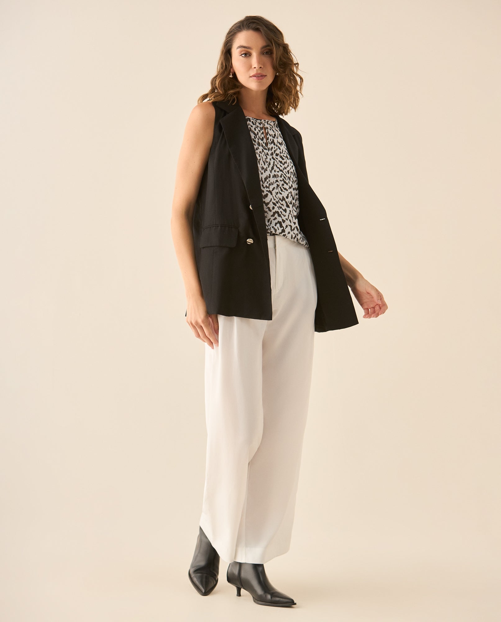 Camisa de animal print para mujer - Blanco 34_113G004_BLA110700_5
