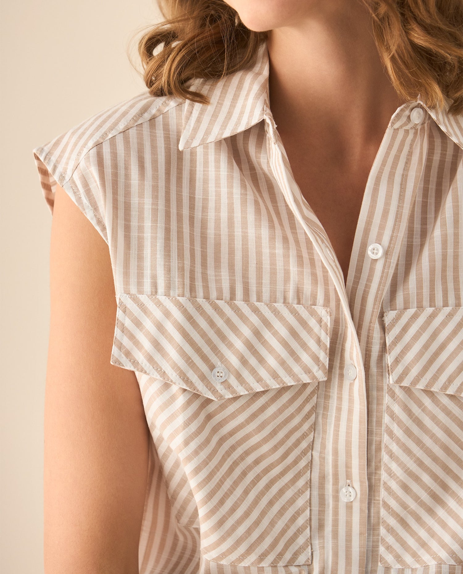 Camisa a rayas manga sisa para mujer - Café