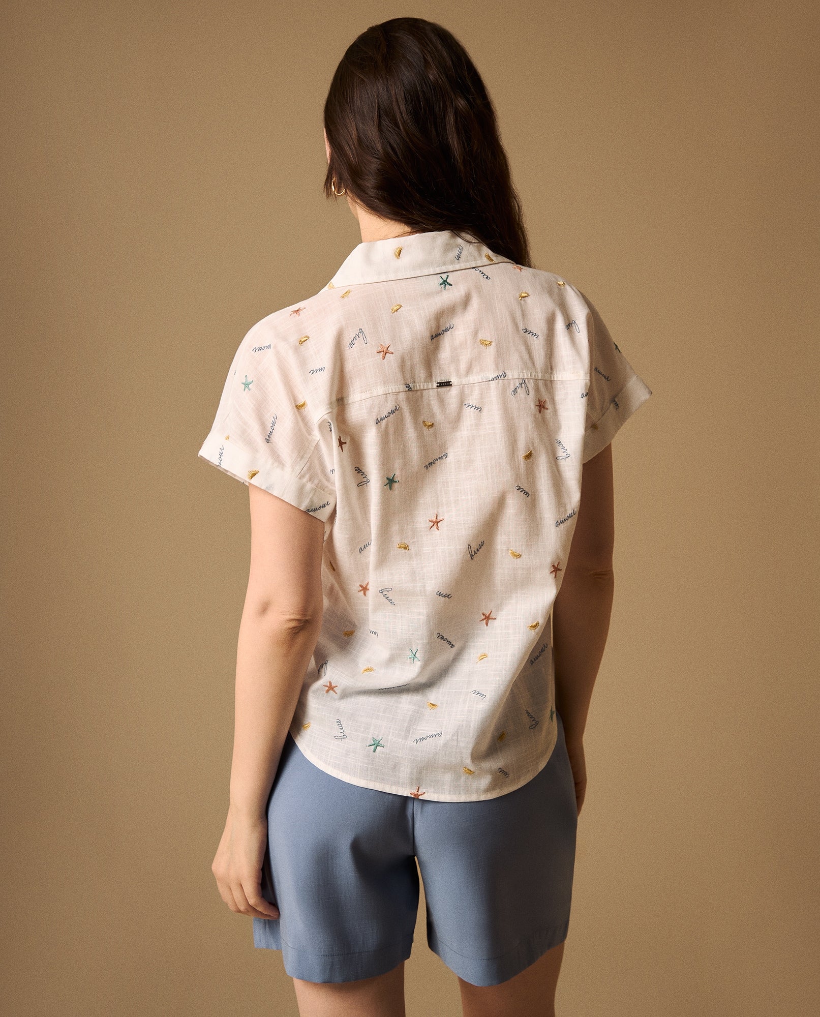 Camisa con Estampado de Palabras - Crudo 34_119G012_CRU114201_5