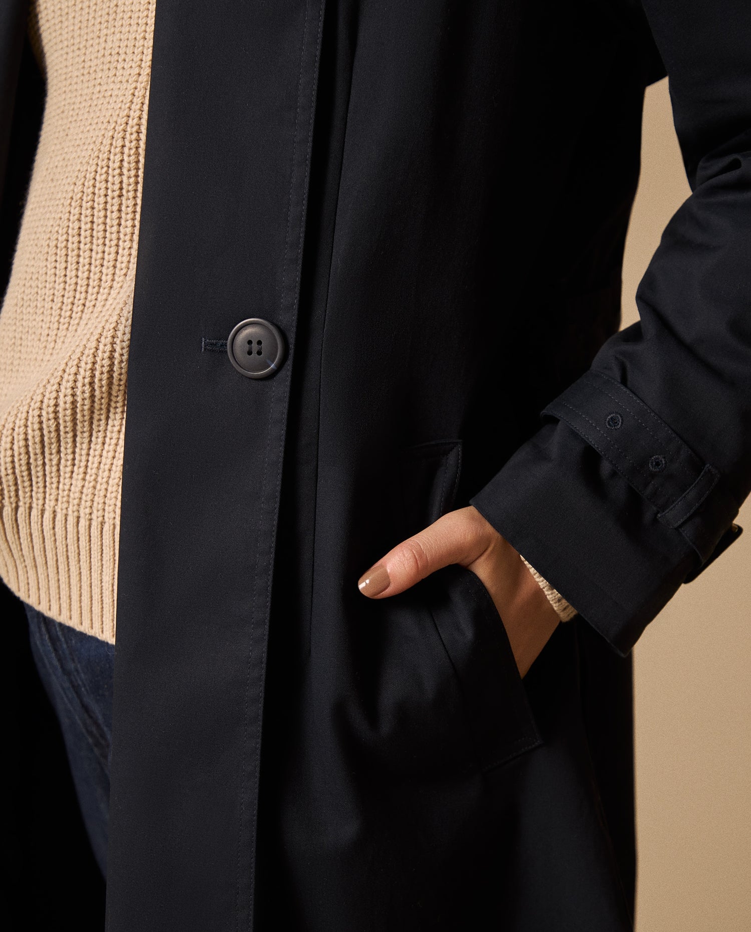Trench Azul Bahía con Cinturón Ajustable - Azul