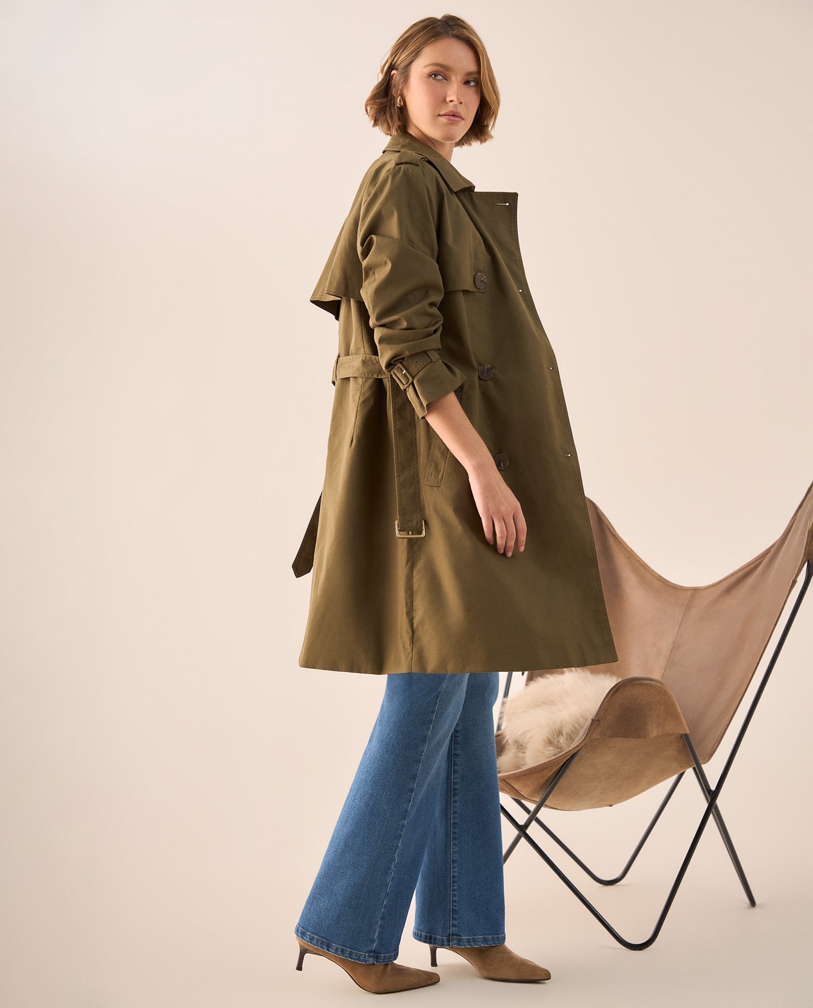 Trench Azul Bahía con Cinturón Ajustable - Verde 34_120G921_VER184105_4