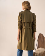 Trench Azul Bahía con Cinturón Ajustable - Verde