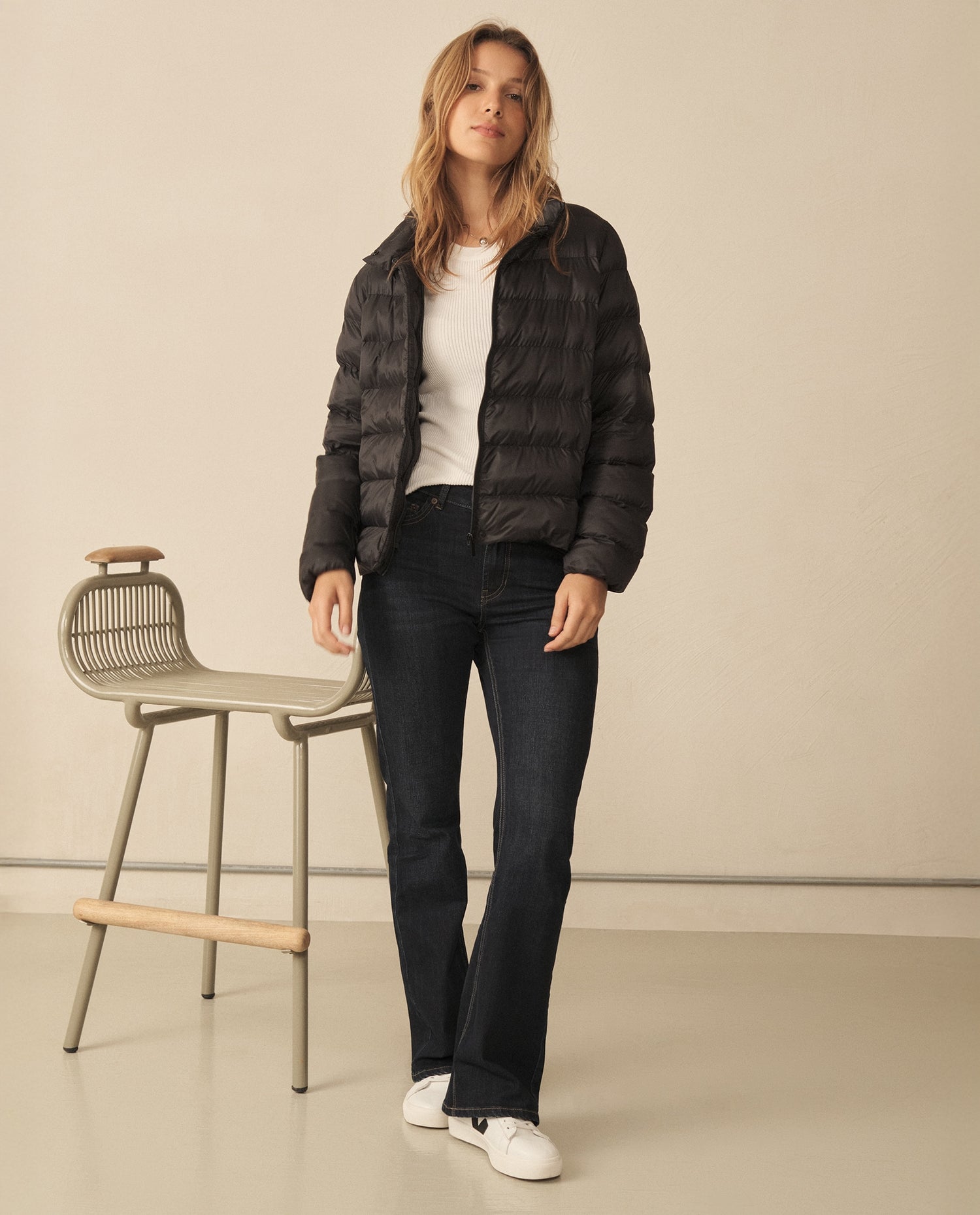 Chaqueta abullonada para mujer - Negro