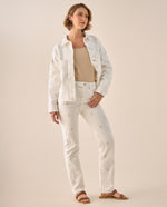 Chaqueta Crudo con Estampado Floral Sutil - Crudo