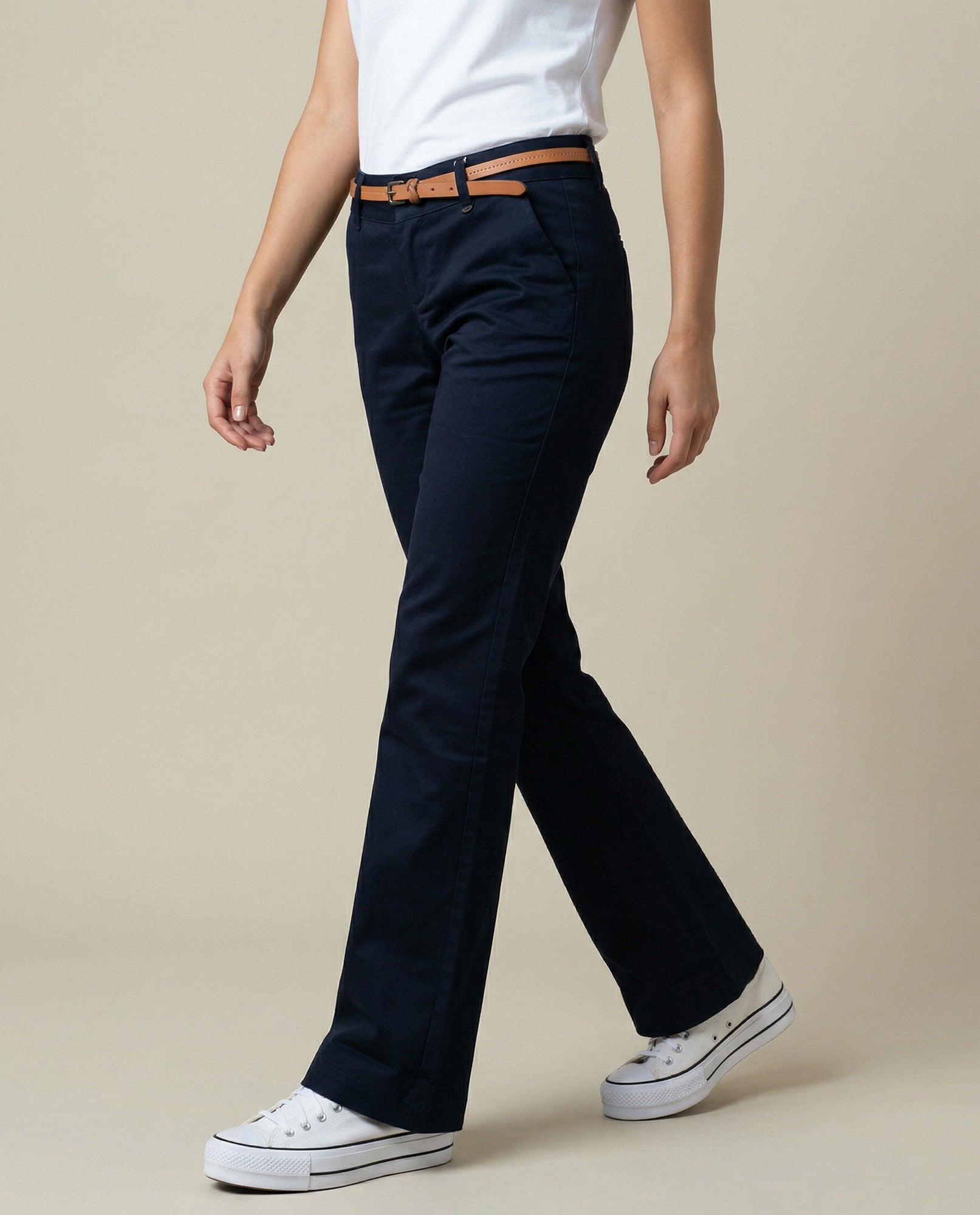 Pantalón Weekend pierna recta con ruedo doblado - Azul 34_1300000_021300_3
