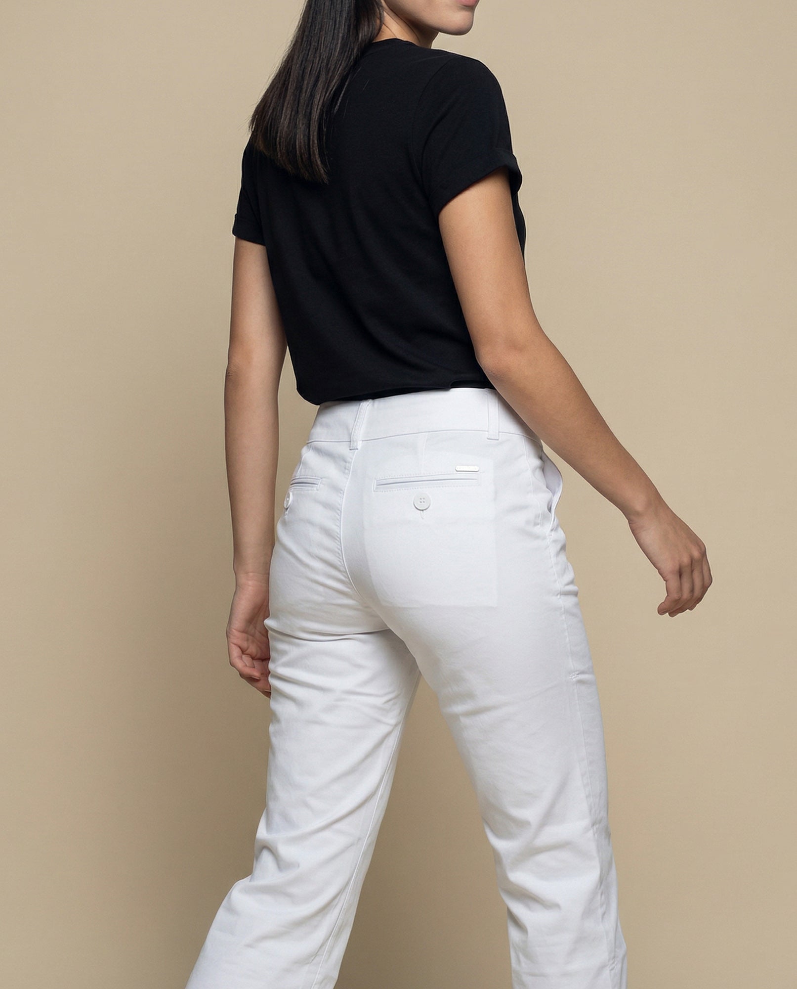 Pantalón Weekend pierna recta con ruedo doblado - Blanco 34_1300000_030000_4