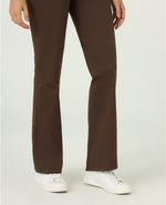 Pantalón Weekend pierna recta con ruedo doblado - Café