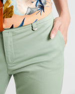 Pantalón con bolsillos diagonales para mujer - Verde