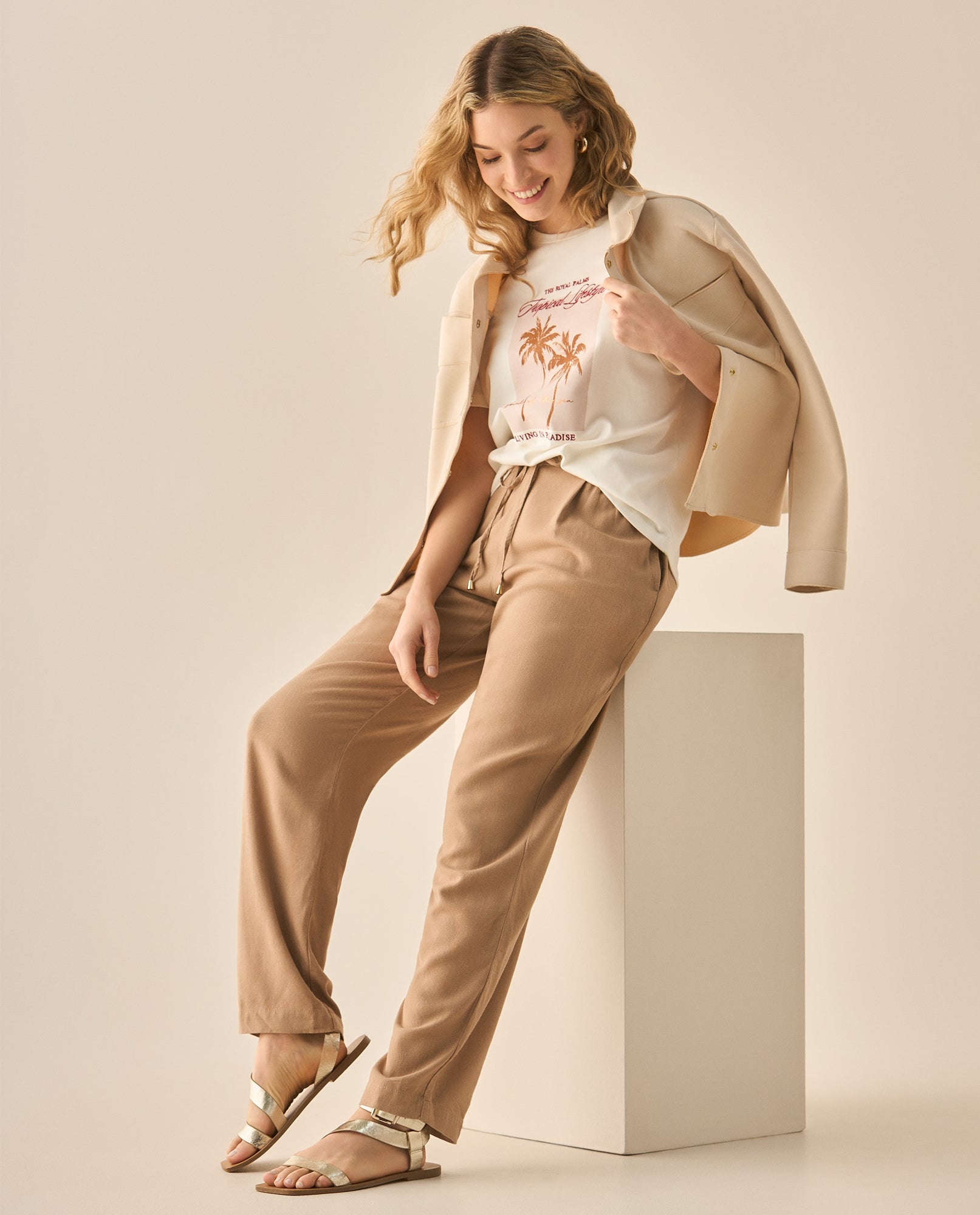 Pantalón bota recta con pretina elástica para mujer - Café 34_133G007_CAF171319_0