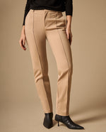 Pantalón Beige con Costuras Contrastantes - Beige