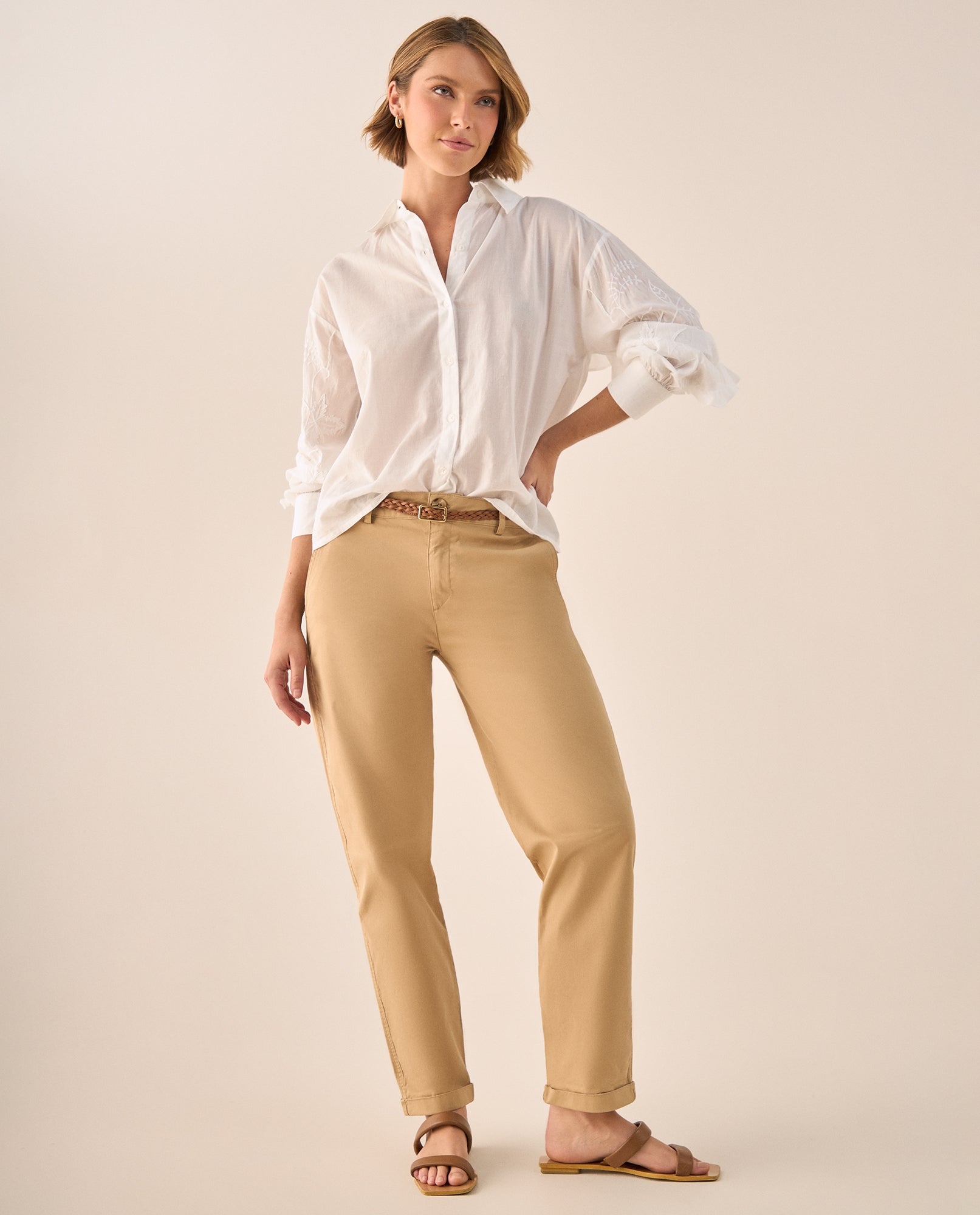 Chino Beige con Cinturón Trenzado - Beige 34_139G911_BEI161108_0