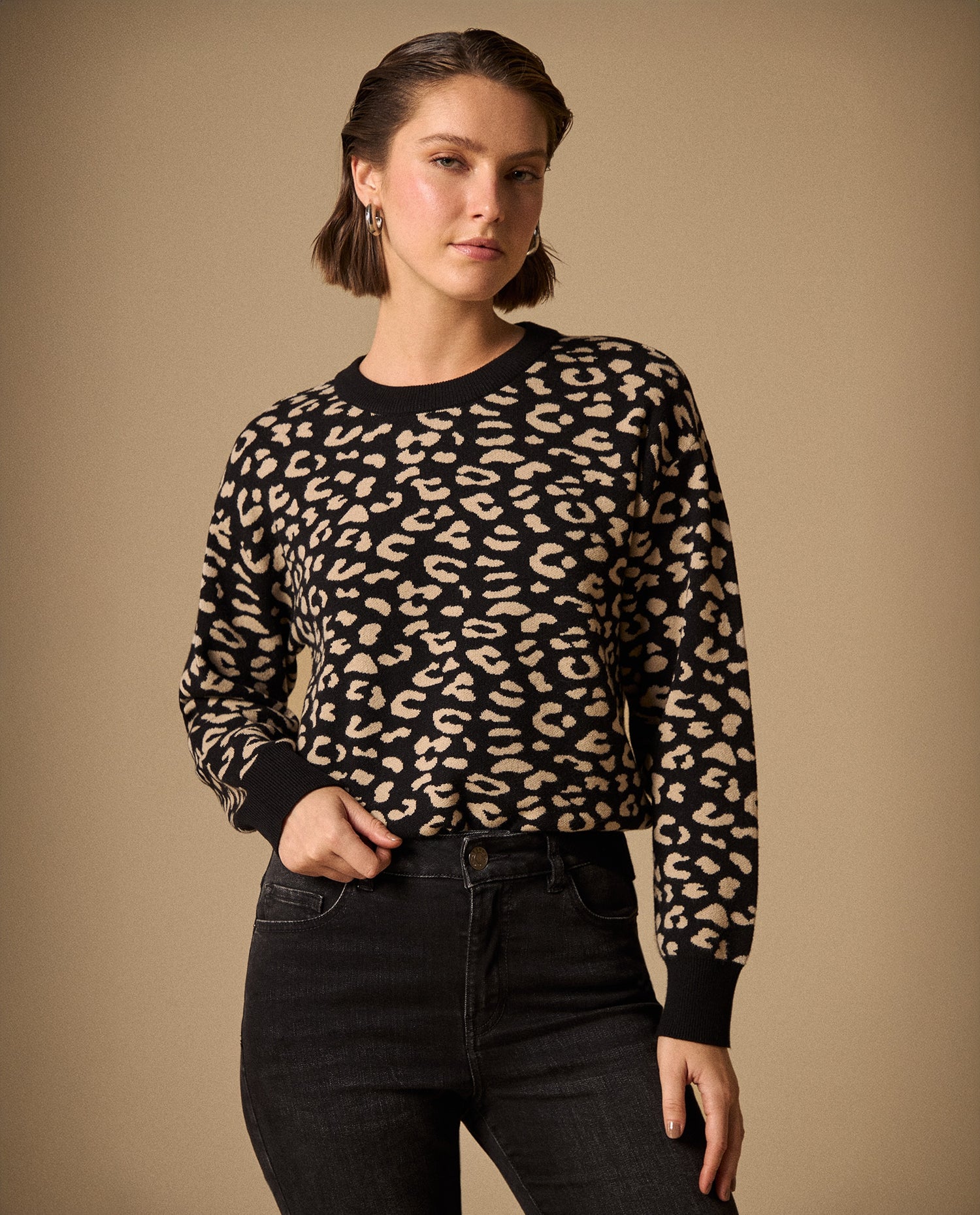 Suéter Tejido Estampado Leopardo Negro - Negro