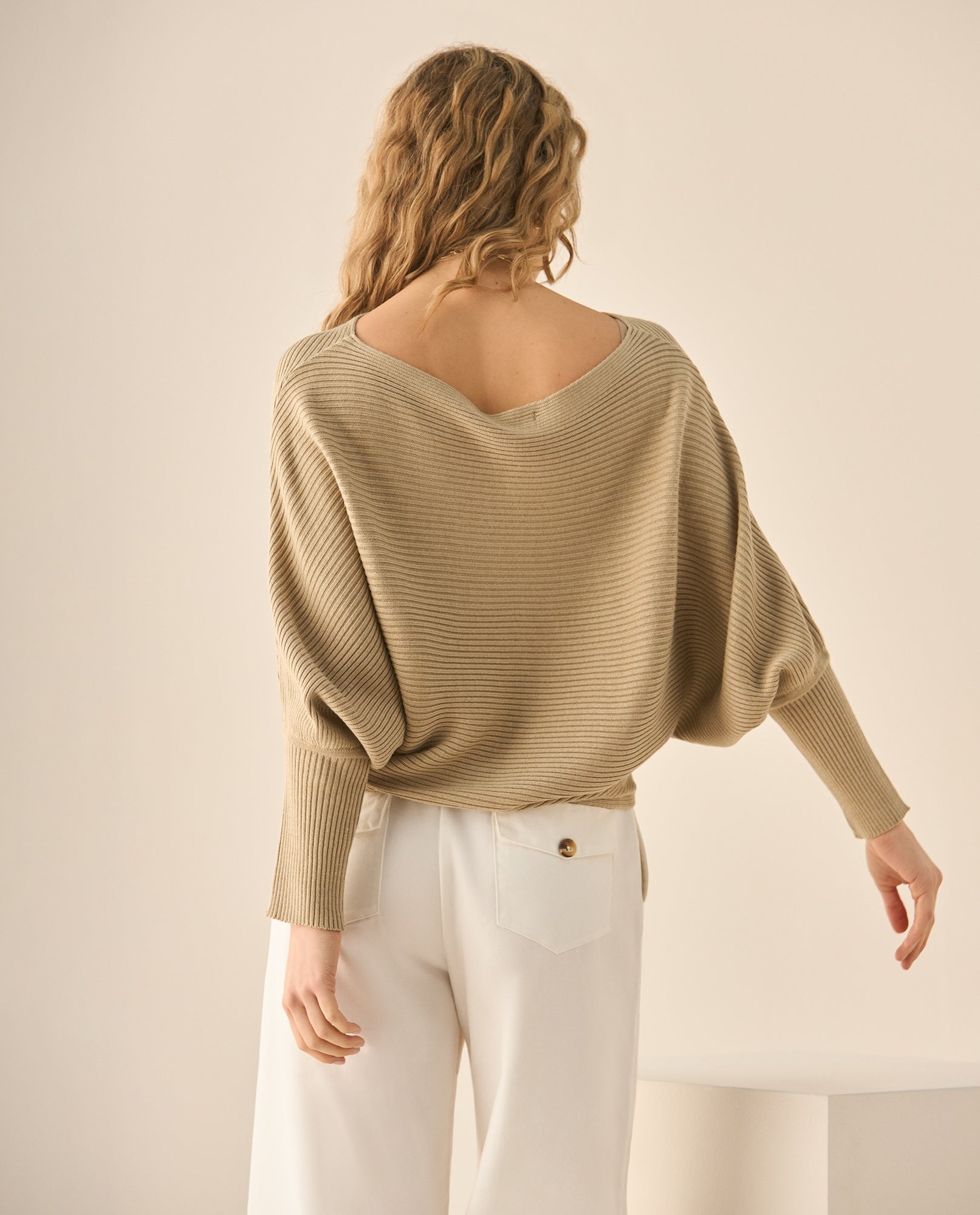 Suéter Tejido Acanalado Off-Shoulder - Verde 34_169G923_VER170115_4