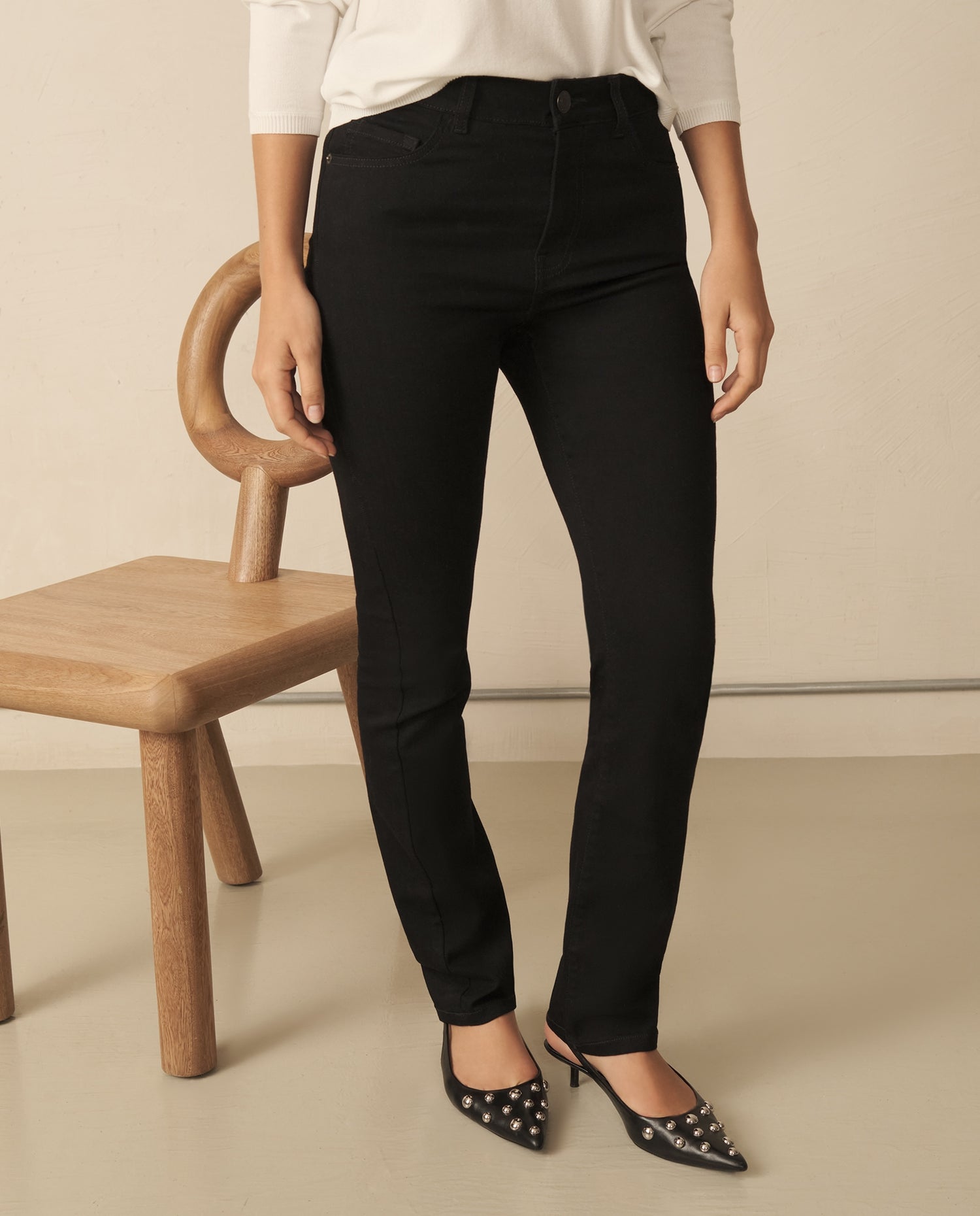 Jean Slim en black denim para mujer - Negro
