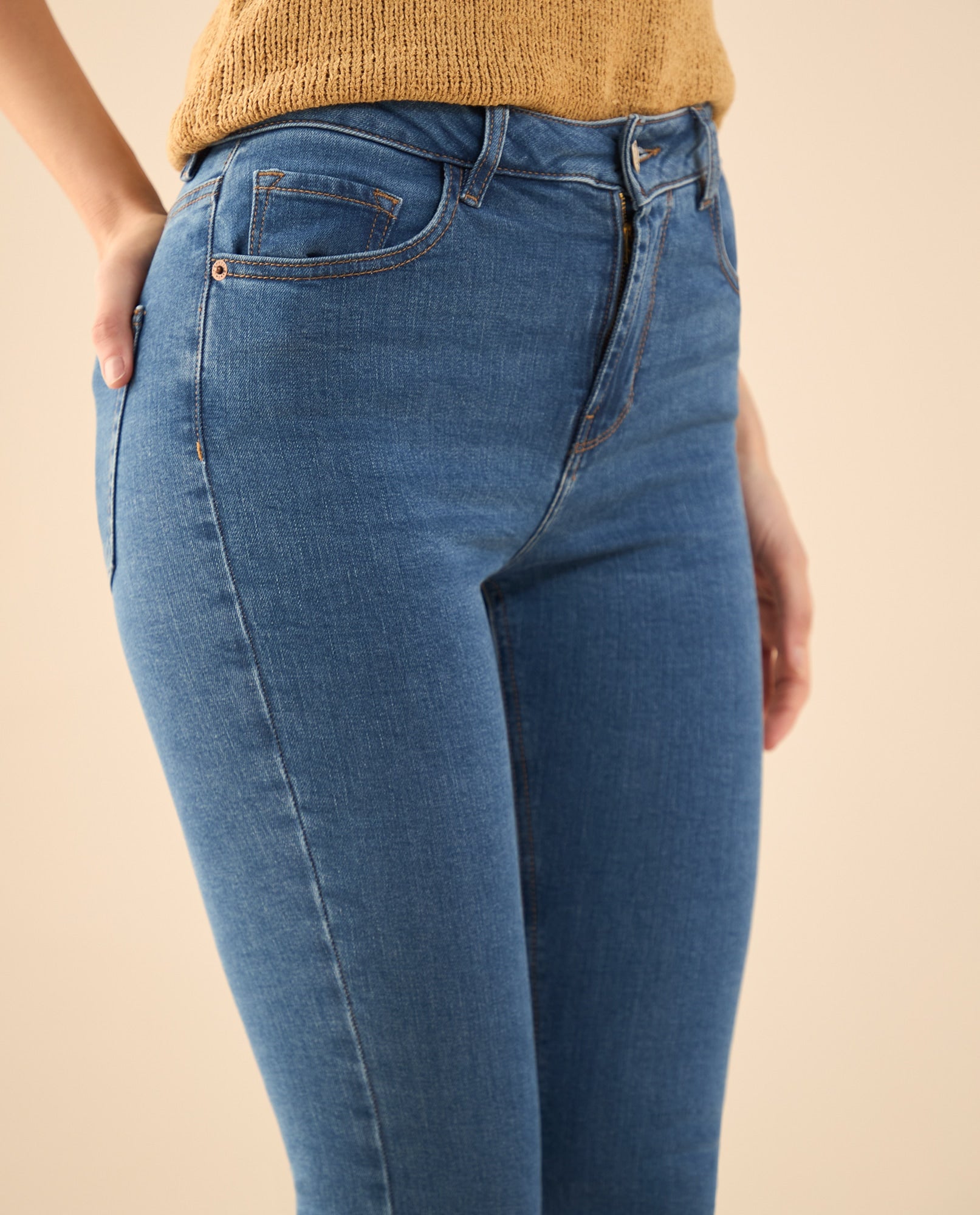 Jean Slim tiro alto para mujer - Azul 34_171G001_AZU174027_5