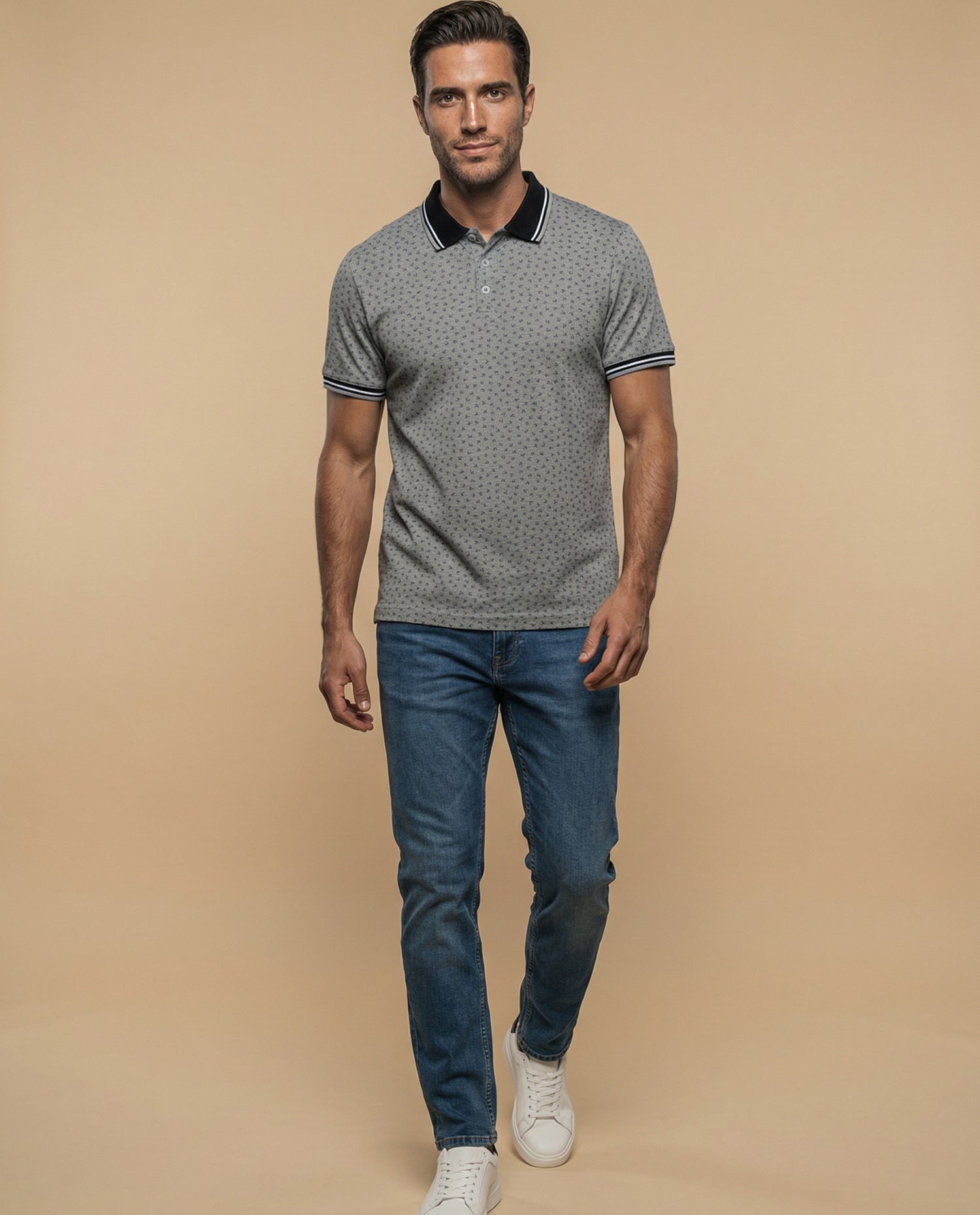 Polo manga corta con detalles contrastantes para hombre - Gris
