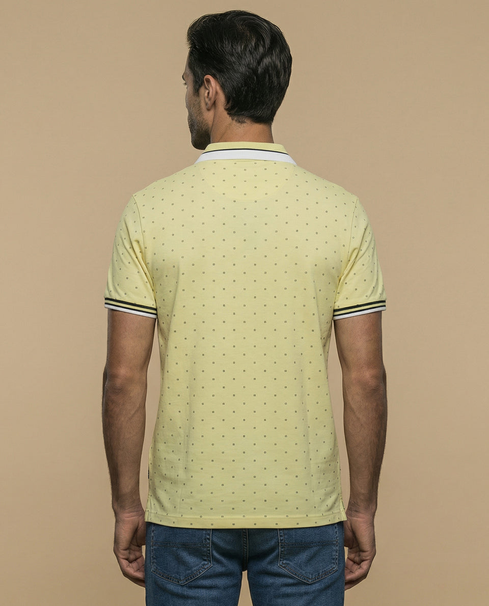 Polo manga corta con estampado de micromotivo geométrico para hombre - Amarillo 34_305E351_AMA150646_4