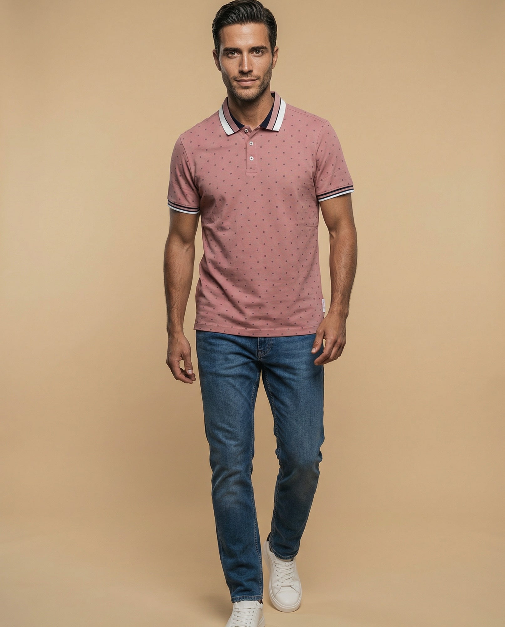 Polo manga corta con estampado de micromotivo geométrico para hombre - Rosa 34_305E351_ROS171929_5