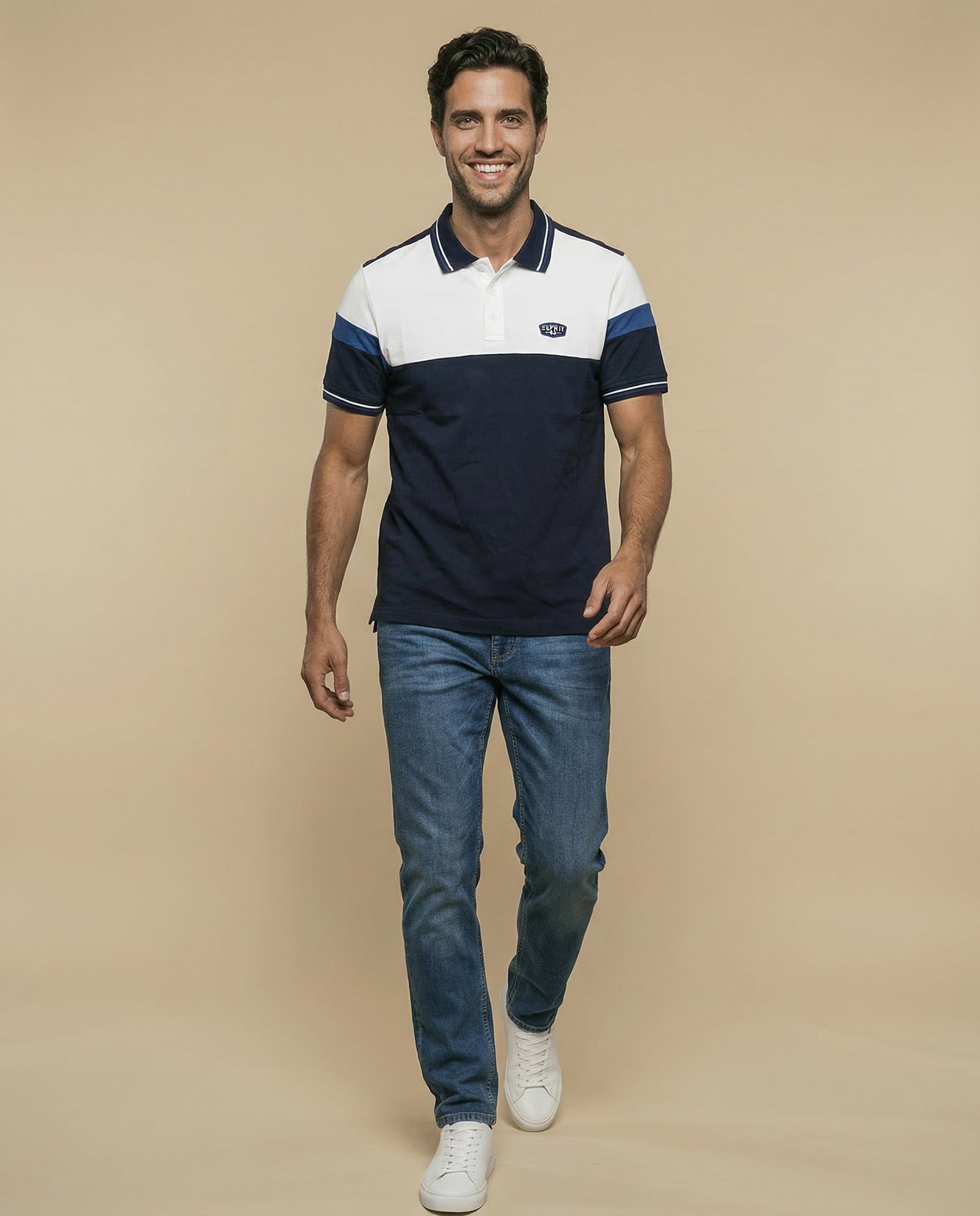 Polo manga corta con diseño de bloques y ribetes a rayas - Azul 34_305E353_AZU164109_5