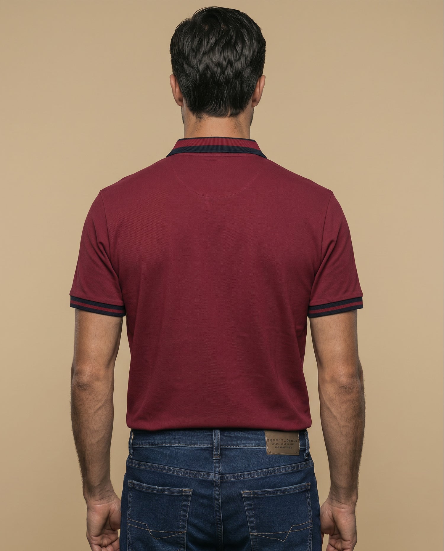Polo manga corta con paneles contrastantes en hombros para hombre - Rojo