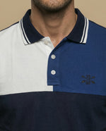 Polo manga corta con diseño de bloques y bordado en pecho - Azul