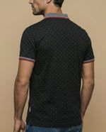 Polo slim fit manga corta con estampado de micromotivos geométricos para hombre - Negro