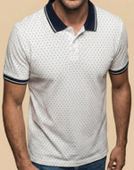 Polo manga corta con detalles náuticos contrastantes - Crudo
