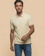 Polo manga corta con cuello camisero y ribete contrastante para hombre - Amarillo