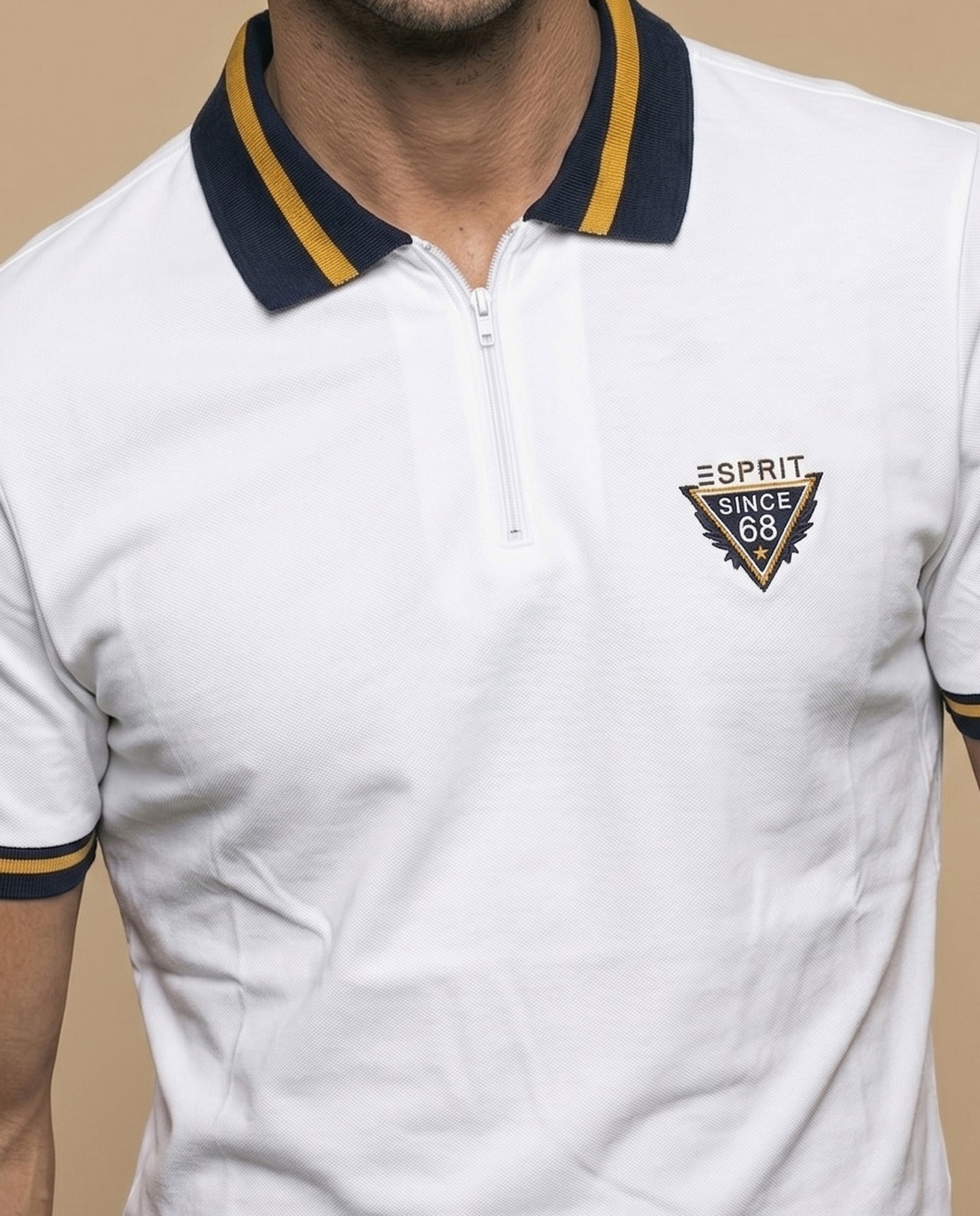 Polo manga corta con cuello y puños contrastados para hombre - Blanco