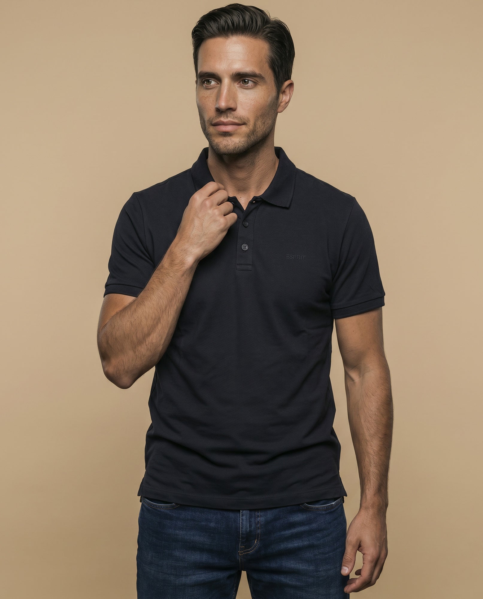 Polo manga corta en tejido piqué con logo bordado para hombre - Negro 34_305F355_NEG190303_0