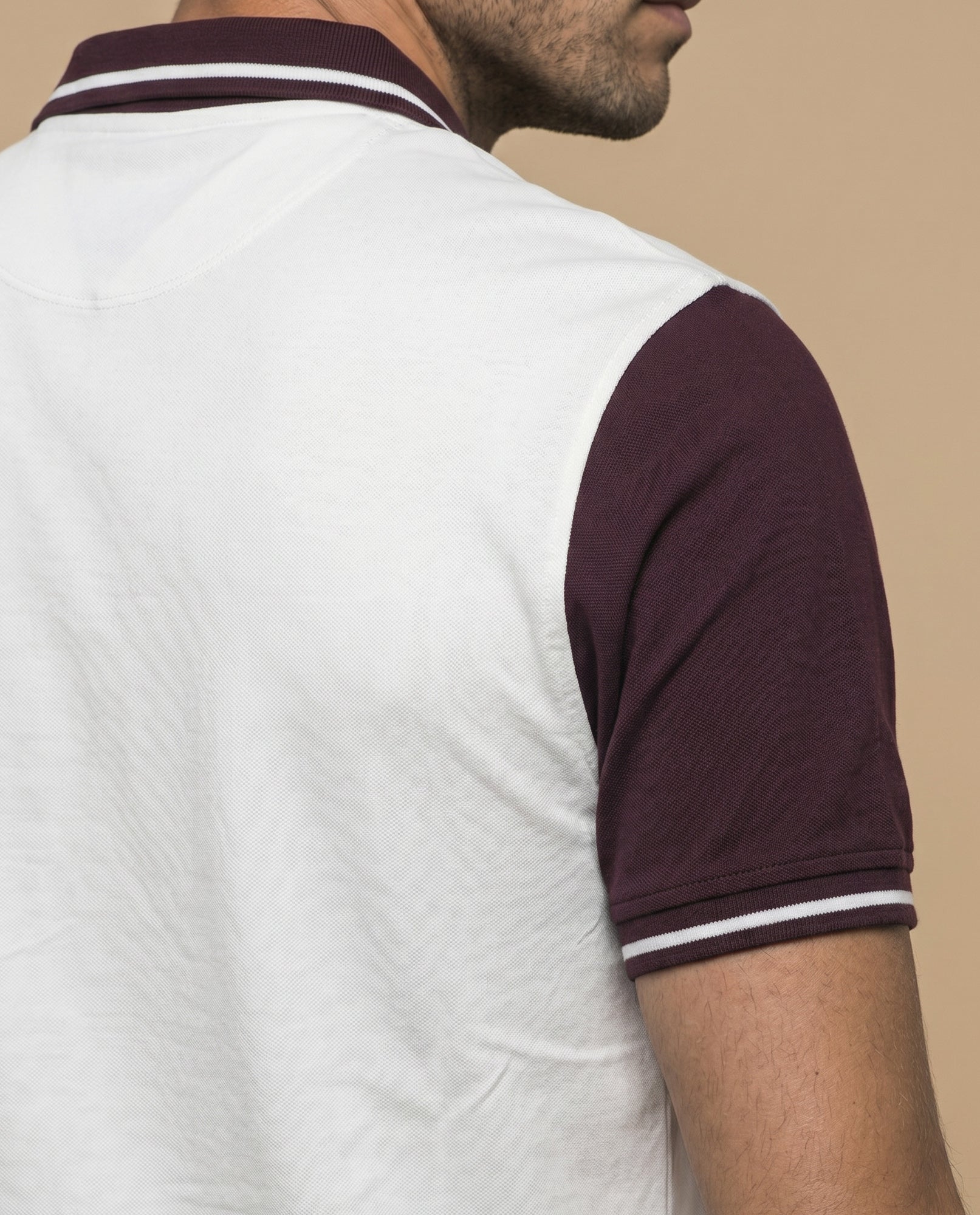 Polo manga corta con mangas y cuello en contraste para hombre - Crudo 34_305F378_CRU110605_6