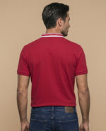 Polo manga corta con cuello a rayas y ribetes en contraste para hombre - Rojo