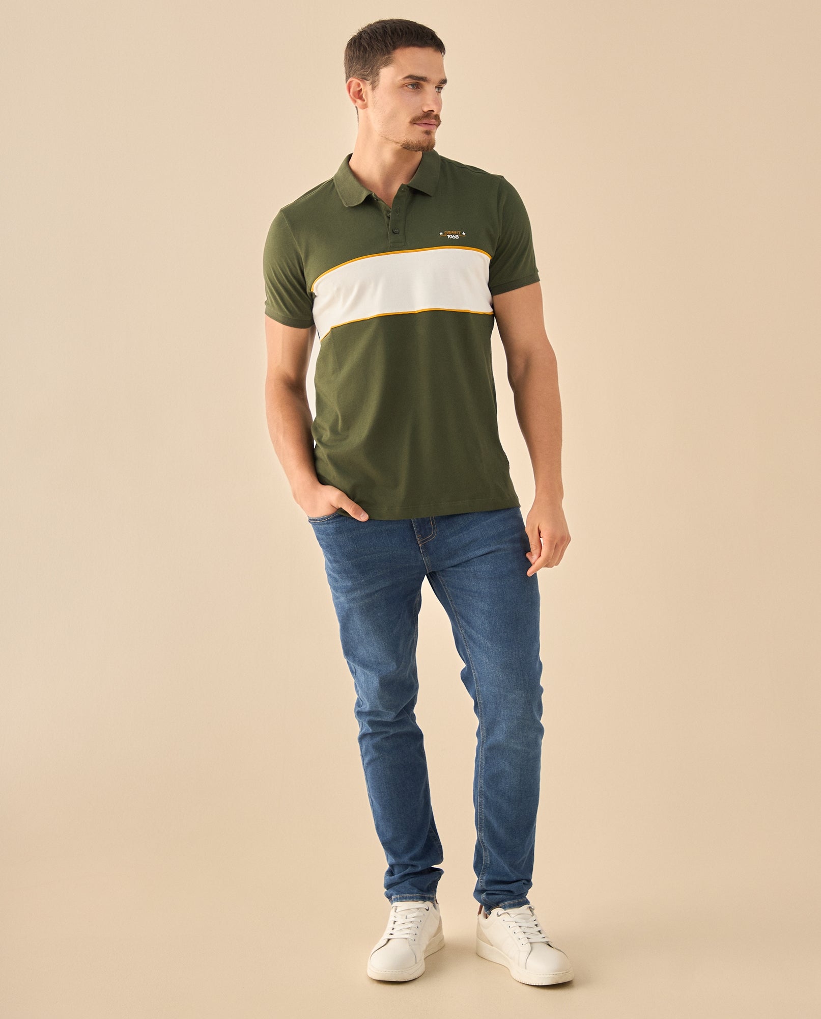 Polo con Detalles Dorados - Verde 34_305G301_VER180312_5