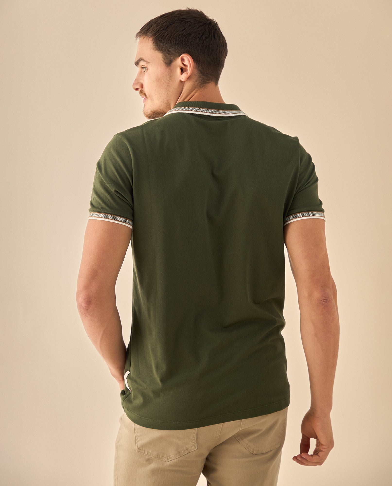 Polo con Bordado Diamante - Verde 34_305G308_VER130550_5