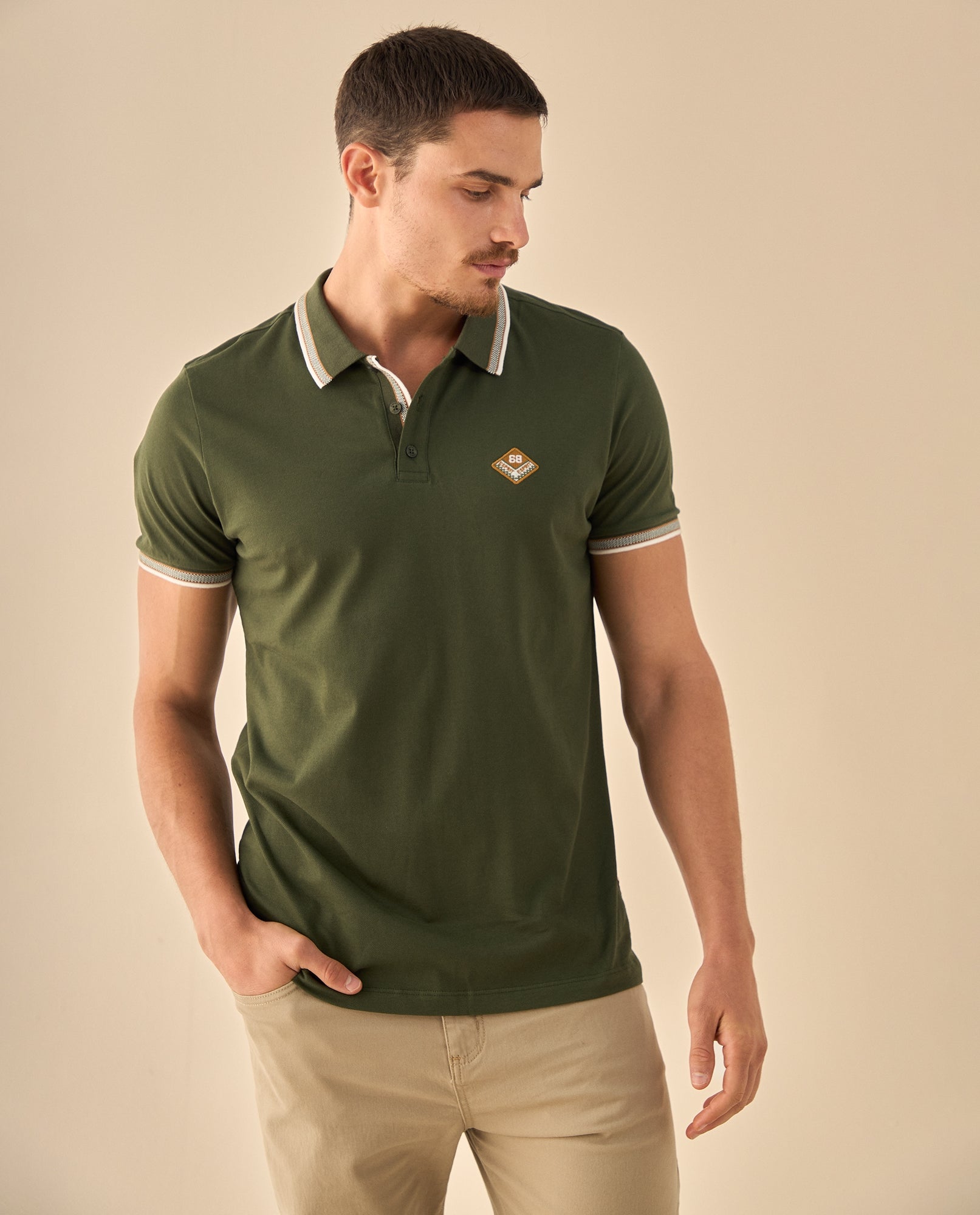 Polo con Bordado Diamante - Verde 34_305G308_VER130550_6