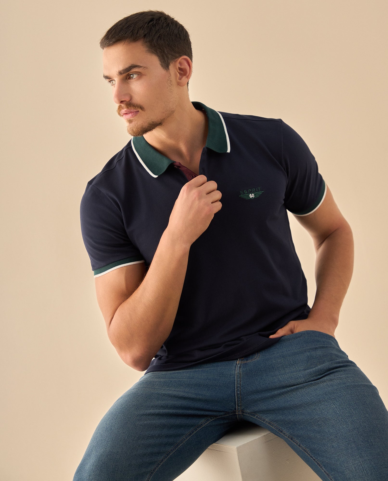 Polo con Cuello Contrastante y Logo Bordado - Azul 34_305G322_AZU153919_0
