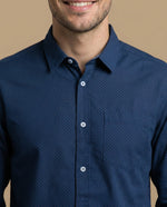 Camisa clásica manga larga con estampado de microlunares para hombre - Azul