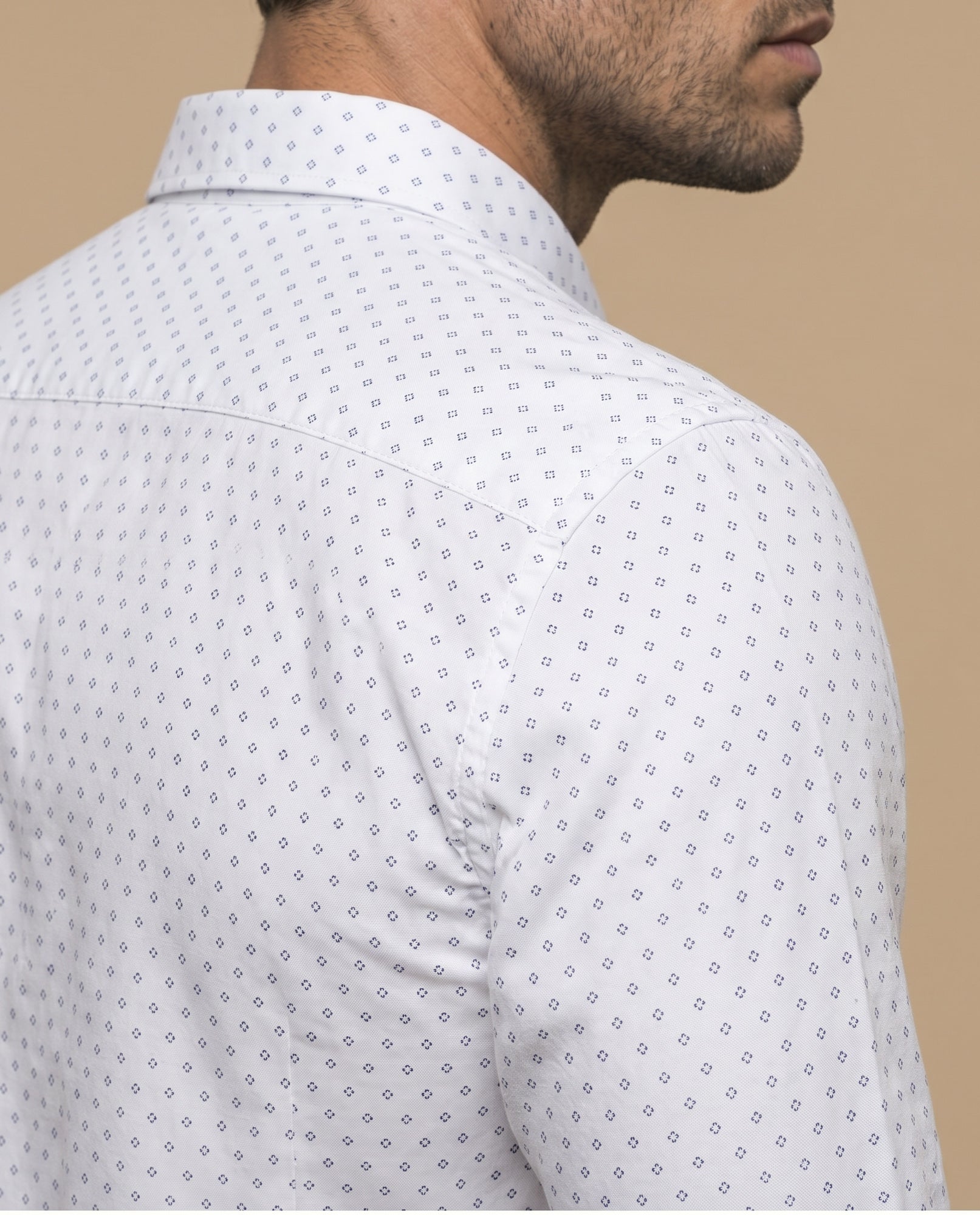 Camisa manga larga estampada - Blanco 34_315F307_BLA114001_6
