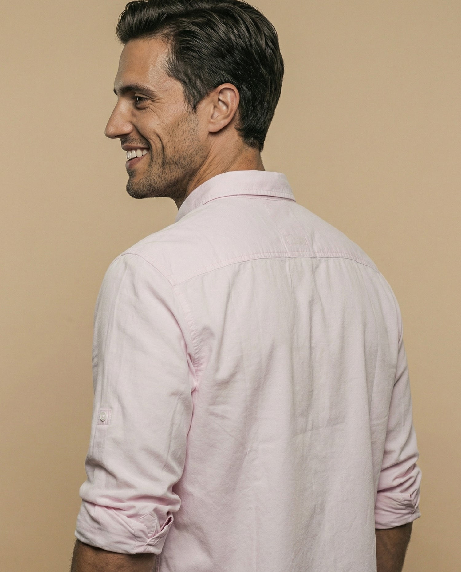 Camisa oxford manga larga con cuello abotonado para hombre - Rosa