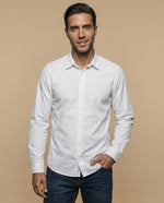 Camisa slim fit manga larga con bordado de laurel para hombre - Blanco
