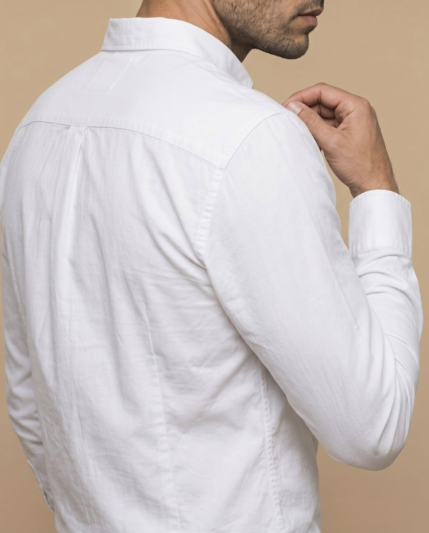 Camisa slim fit manga larga con bordado de laurel para hombre - Blanco