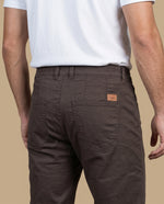Pantalón slim fit recto hombre - Cafe