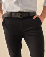 Pantalón Slim Fit con Cinturón - Negro