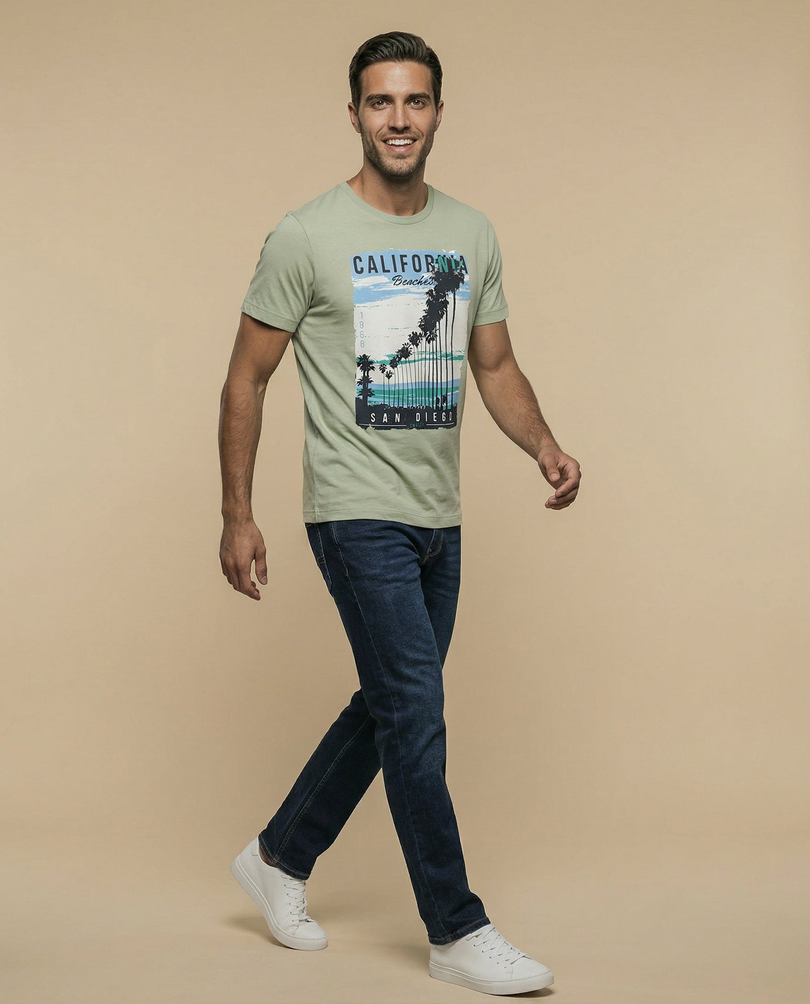 Camiseta estampada con gráfico de palmeras - Verde 34_342E300_VER114802_5