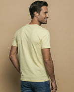 Camiseta manga corta con estampado náutico para hombre - Amarillo